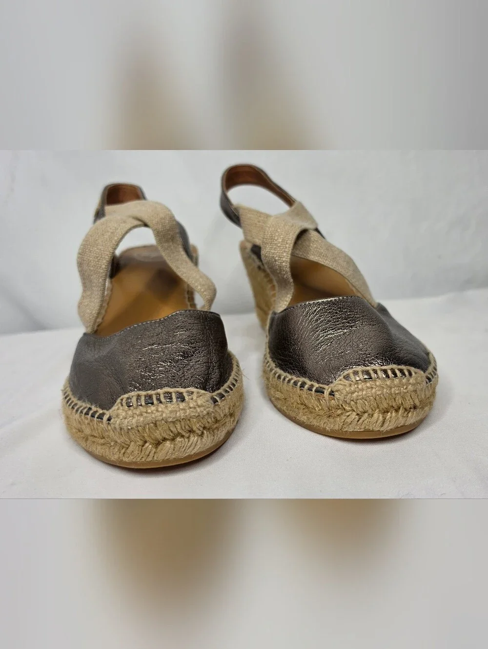 TONI PONS Origens Metallic Bronze Closed Toe Wedge Espadrilles Size 39